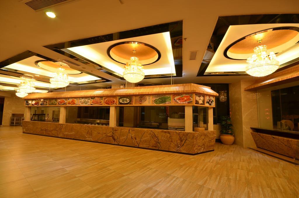 Huangma Holiday Hotel Haikou  Exterior photo